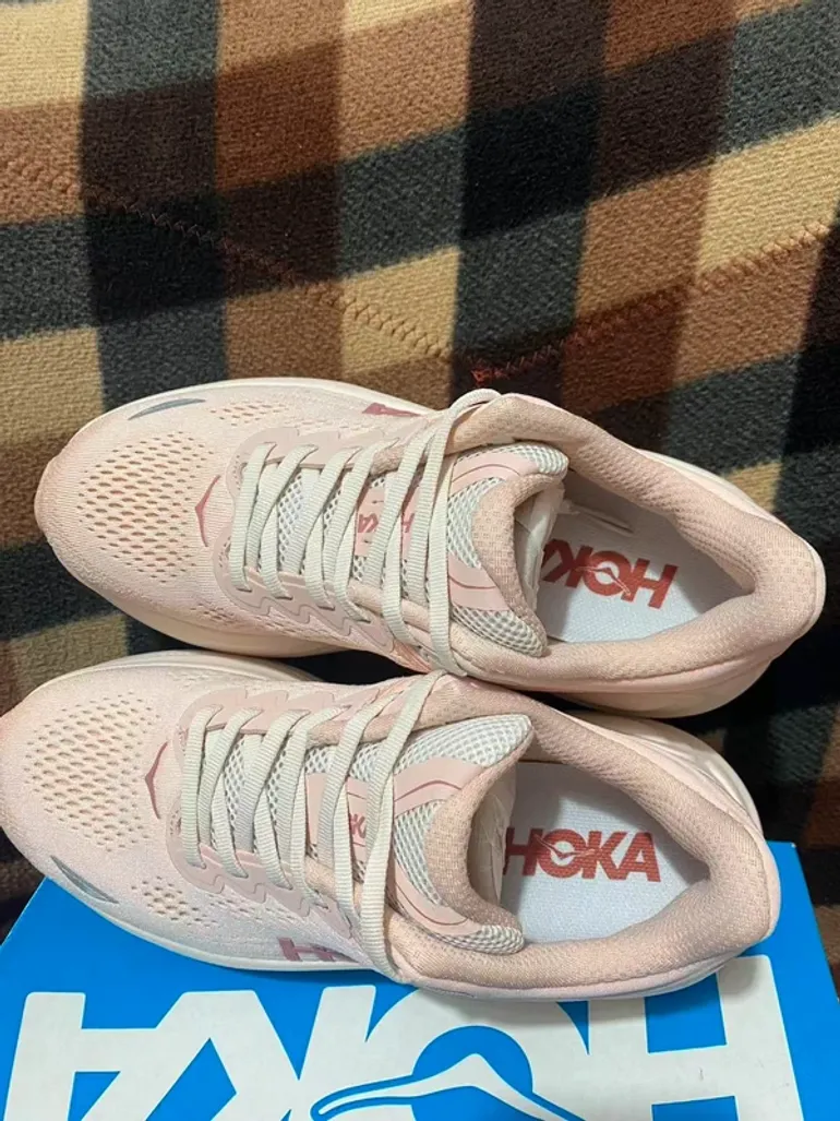 Used Hoka Baskets bike — image 3 of 10