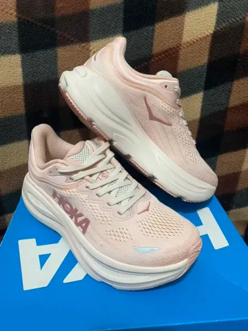 Käytetty Hoka Baskets Running Shoes
