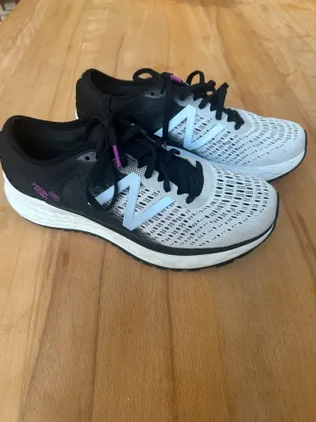 Käytetty New Balance 1080 Fresh Foam bike — kuva 1 / 5