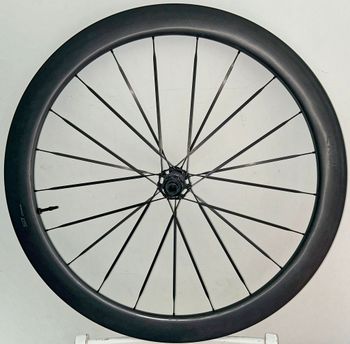 Tweedehands Ekoi Carbon Wheels 2025 bike — afbeelding 4 van 6
