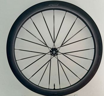 Tweedehands Ekoi Carbon Wheels 2025 bike — afbeelding 2 van 6
