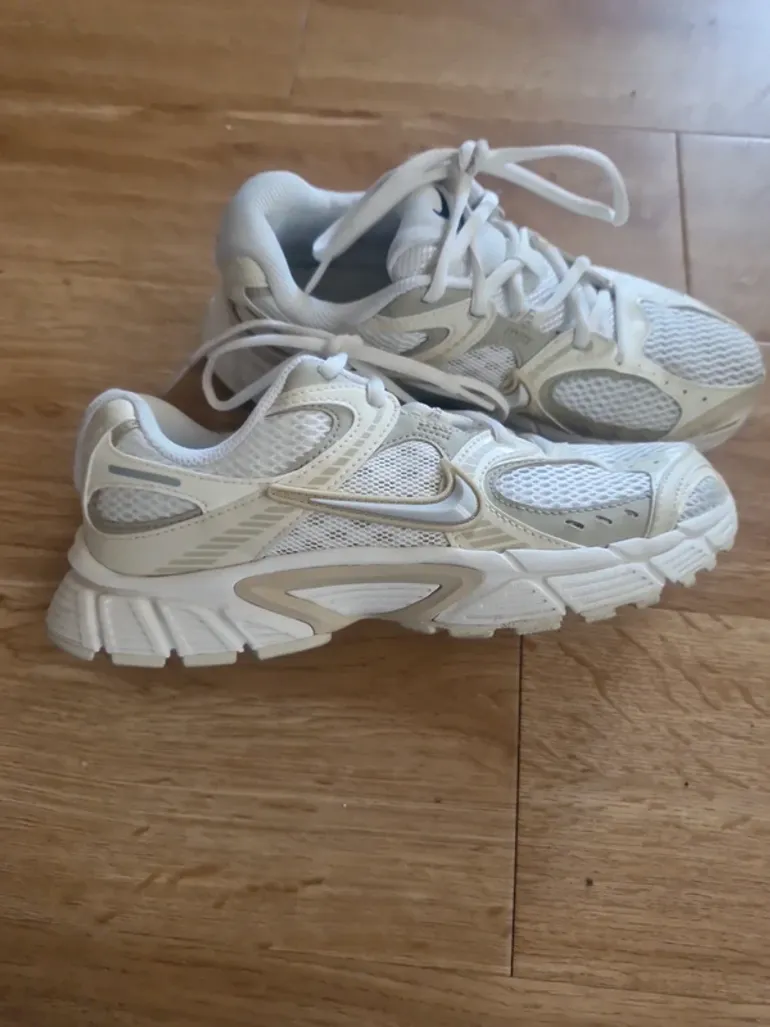 Used Nike Turnschuhe bike — image 2 of 6