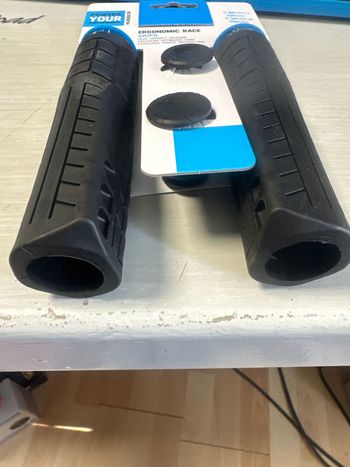Brugt Pro Ergonomique Race Grips 2026 Cockpit