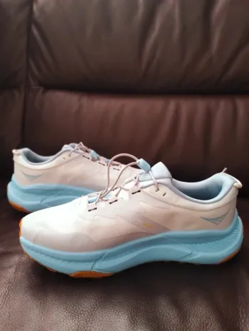 Used Hoka Transport GTX bike — image 9 of 12