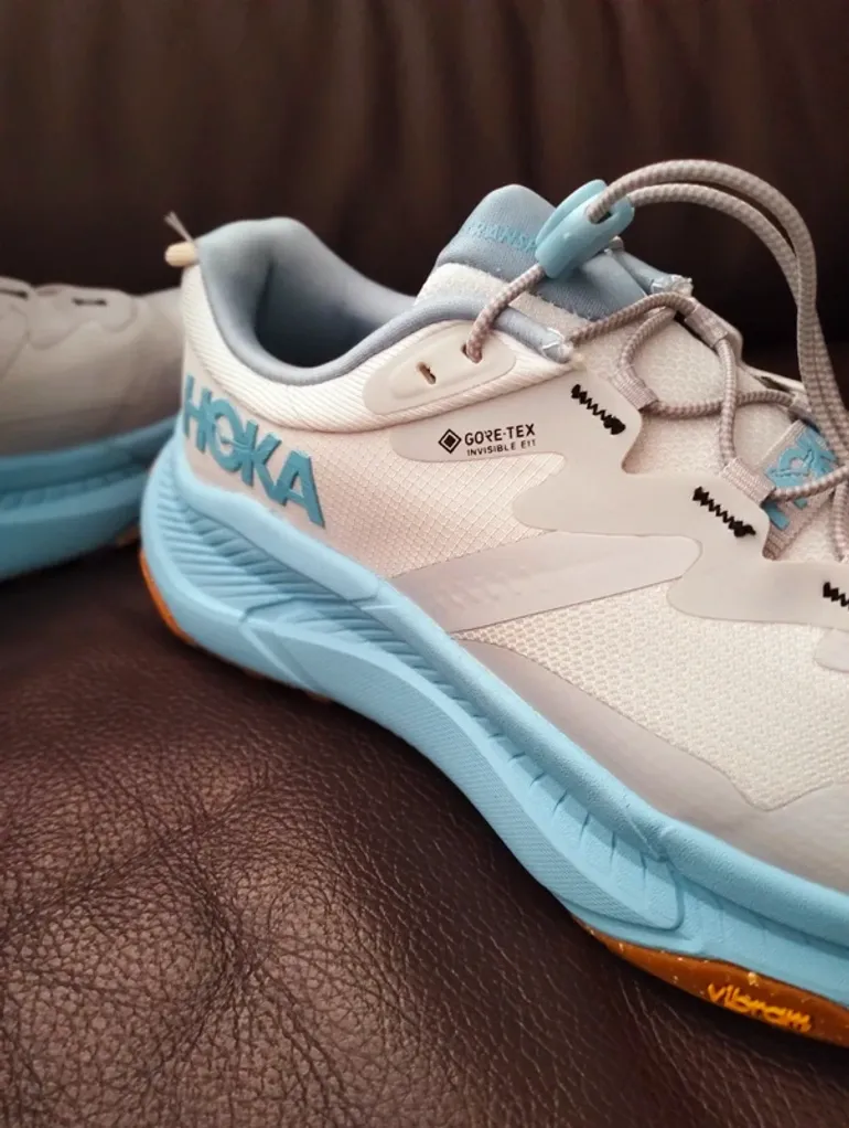 Used Hoka Transport GTX bike — image 11 of 12