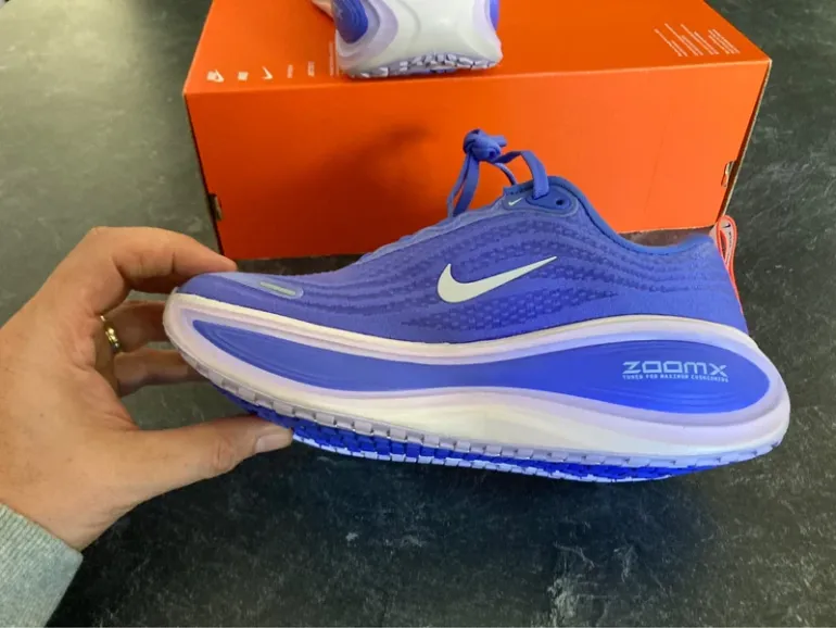 Nike Vomero Plus bike d'occasion — image 4 sur 8