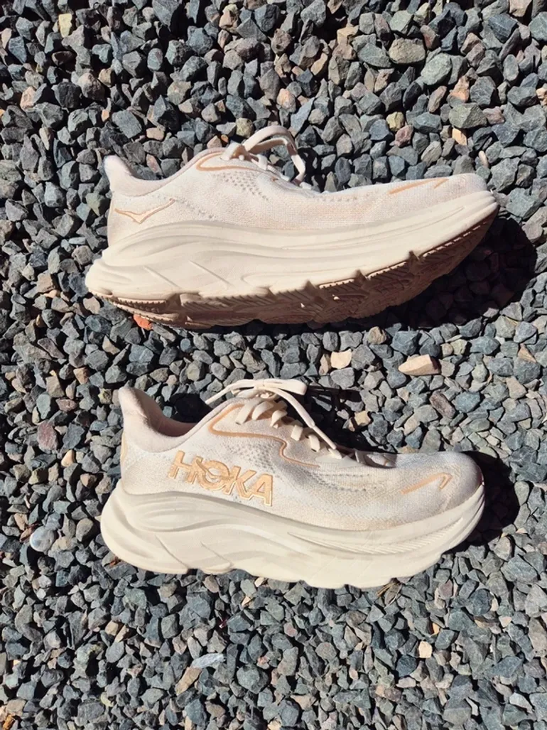 Used Hoka Running Shoes bike — image 2 of 4