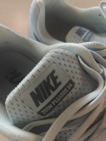 Used Scarpa Running Shoes bike — image 2 of 6