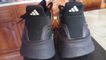 Adidas Ultraboost 5X bike usato — immagine 4 di 9