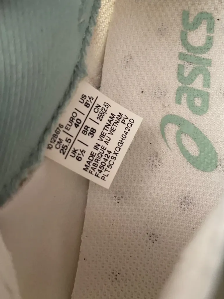 Used Asics Magic Speed 4 bike — image 4 of 4