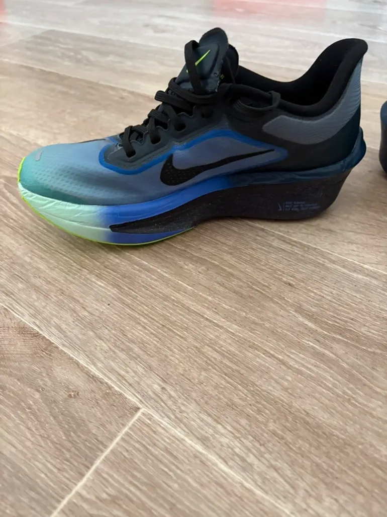 Used Nike Zoom Fly 6 Glam bike — image 8 of 13