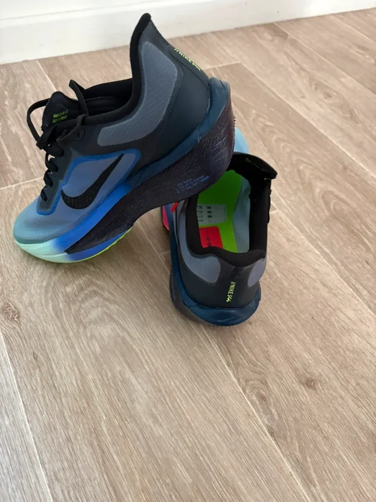 Used Nike Zoom Fly 6 Glam bike — image 13 of 13