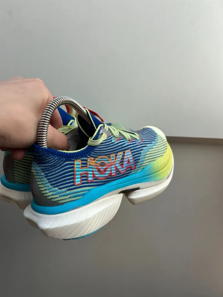Used Hoka Cielo x1 bike — image 3 of 12