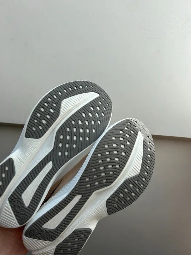 Used Hoka Mach 6 bike — image 6 of 11