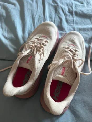 Used Hoka Loopschoenen bike — image 2 of 4