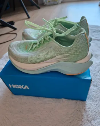 Used Hoka Mach X bike — image 3 of 6