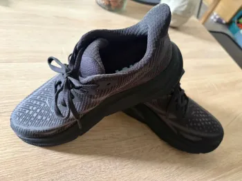 Used Hoka Clifton 9 bike — image 3 of 4