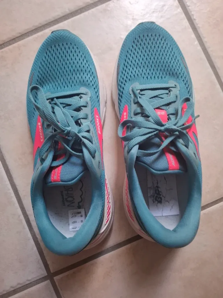 Used Brooks Adrenaline GTS 23 bike — image 2 of 3