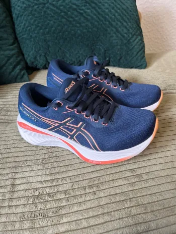 Gebrauchtes Asics Gel Stratus 4 bike — Bild 1 von 8