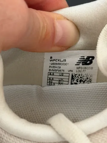 Used New Balance FuelCell Rebel bike — image 7 of 7