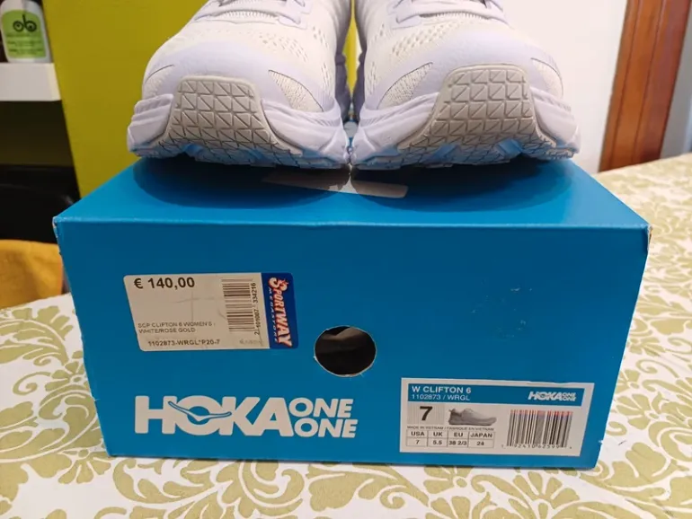Used Hoka Scarpe sportive bike — image 5 of 7