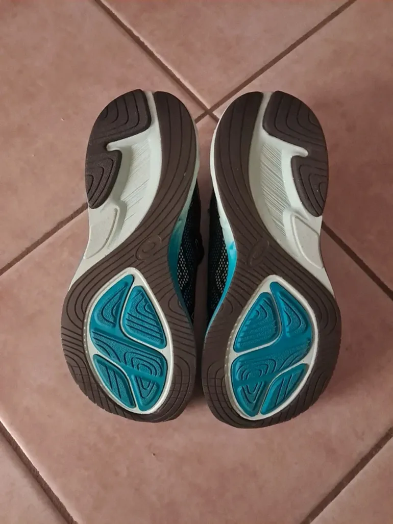 Gebrauchtes Asics Noosa FF bike — Bild 4 von 8