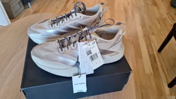 Gebrauchtes Adidas Adizero Evo Running Shoes