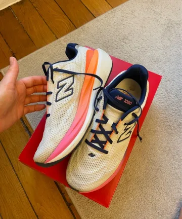 New Balance 1080 V15 Running Shoes usato