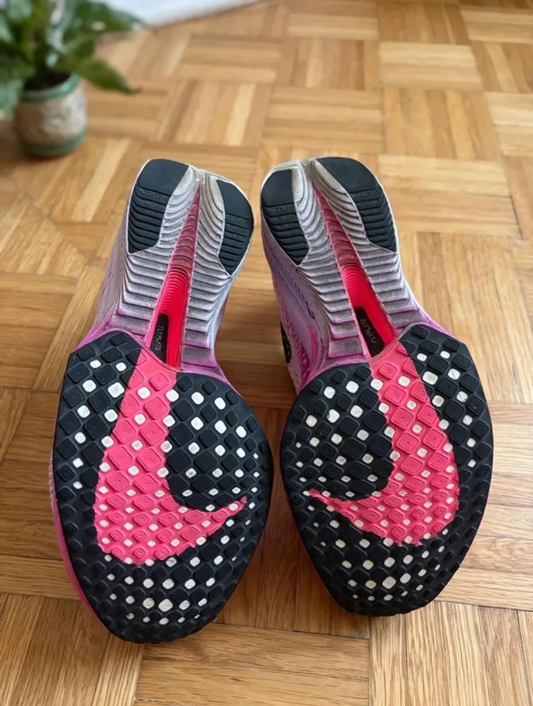 Nike ZoomX Vaporfly Next% 3 bike de segunda mano — imagen 7 de 8