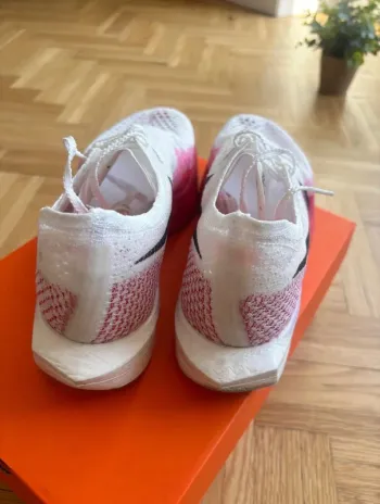 Nike ZoomX Vaporfly Next% 3 bike de segunda mano — imagen 5 de 8