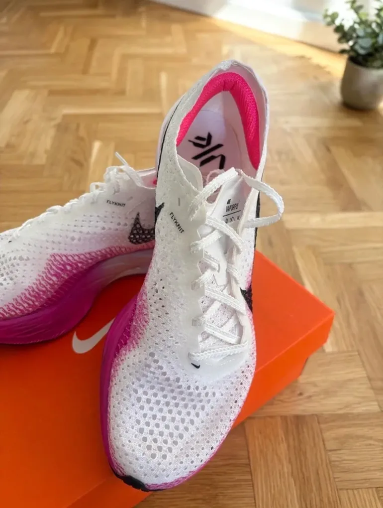 Nike ZoomX Vaporfly Next% 3 bike de segunda mano — imagen 2 de 8