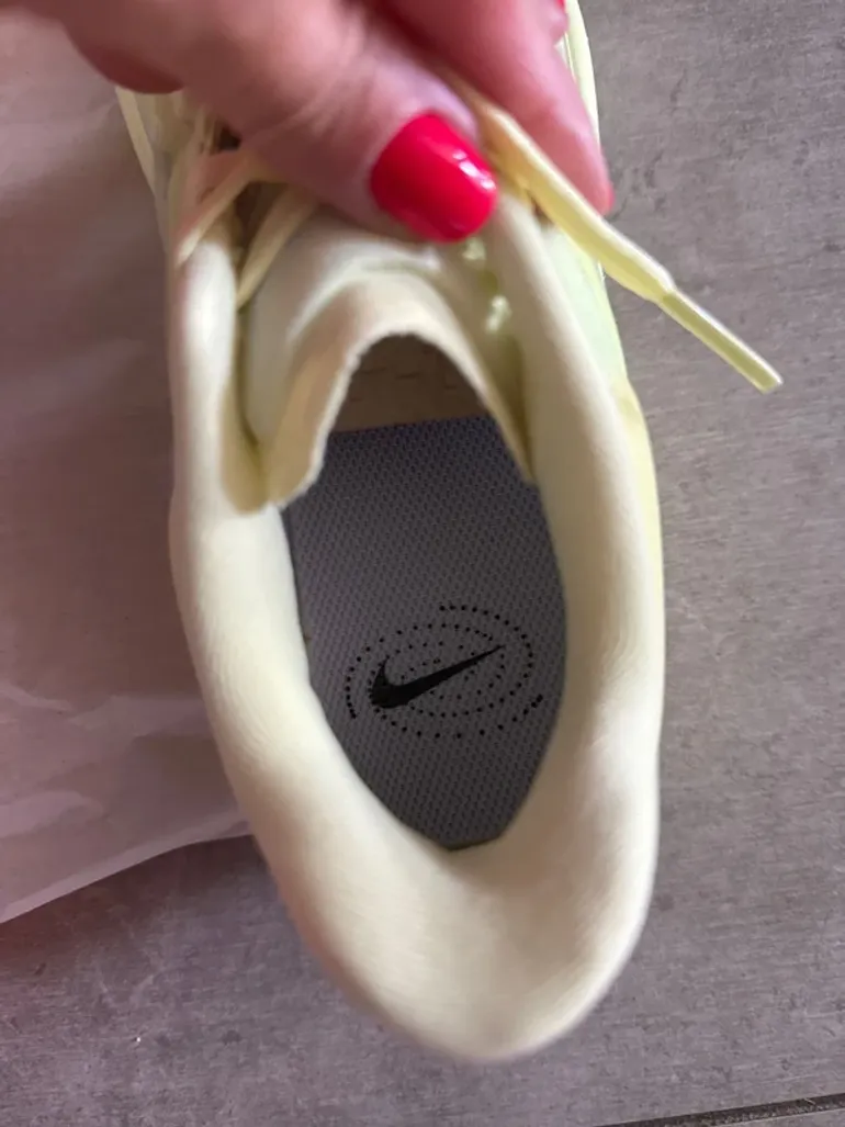Used Nike Zoom Fly 6 PRM bike — image 6 of 7