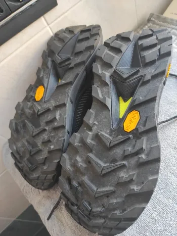 Used Hoka Skyline Float X bike — image 6 of 6