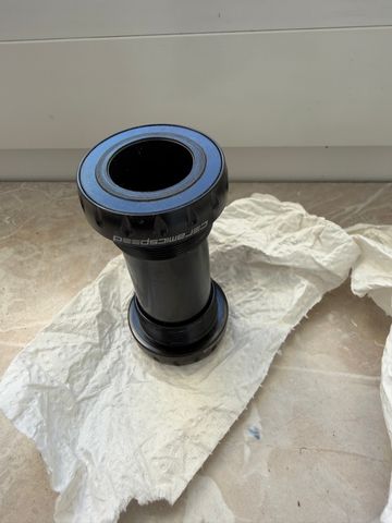 Ceramicspeed Coated BSA Bottom Bracket Shimano 24mm 2024 Drivetrain & Pedals usato