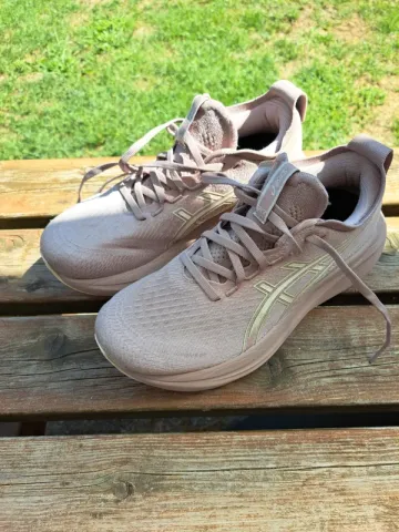 Gebrauchtes Asics Gel-Nimbus 27 Running Shoes