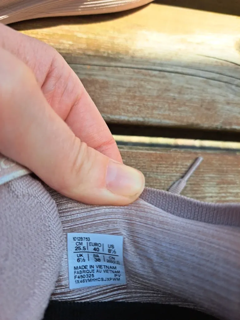 Used Asics Gel-Nimbus 27 bike — image 2 of 4