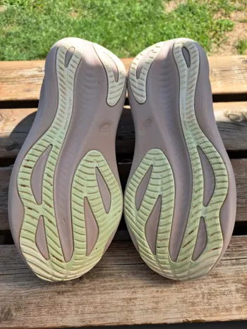 Used Asics Gel-Nimbus 27 bike — image 3 of 4
