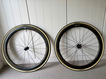 Brugt Zipp 303 Firecrest 2023 bike — billede 7 af 8