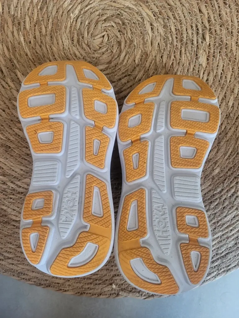 Tweedehands Hoka Bondi 9 bike — afbeelding 6 van 7