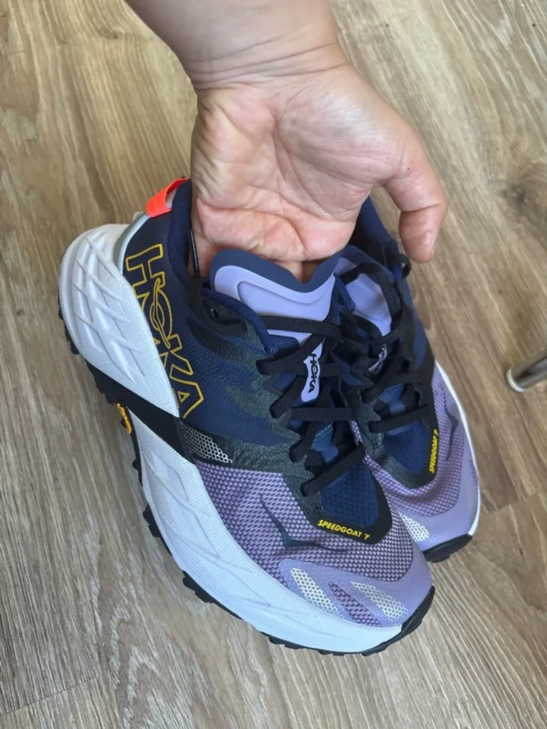 Used Hoka Speedgoat 7 bike — image 5 of 8