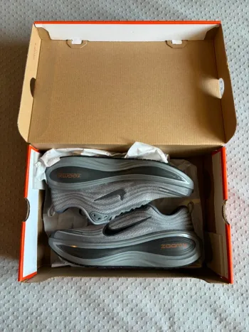 Used Nike Vomero Plus bike — image 2 of 2