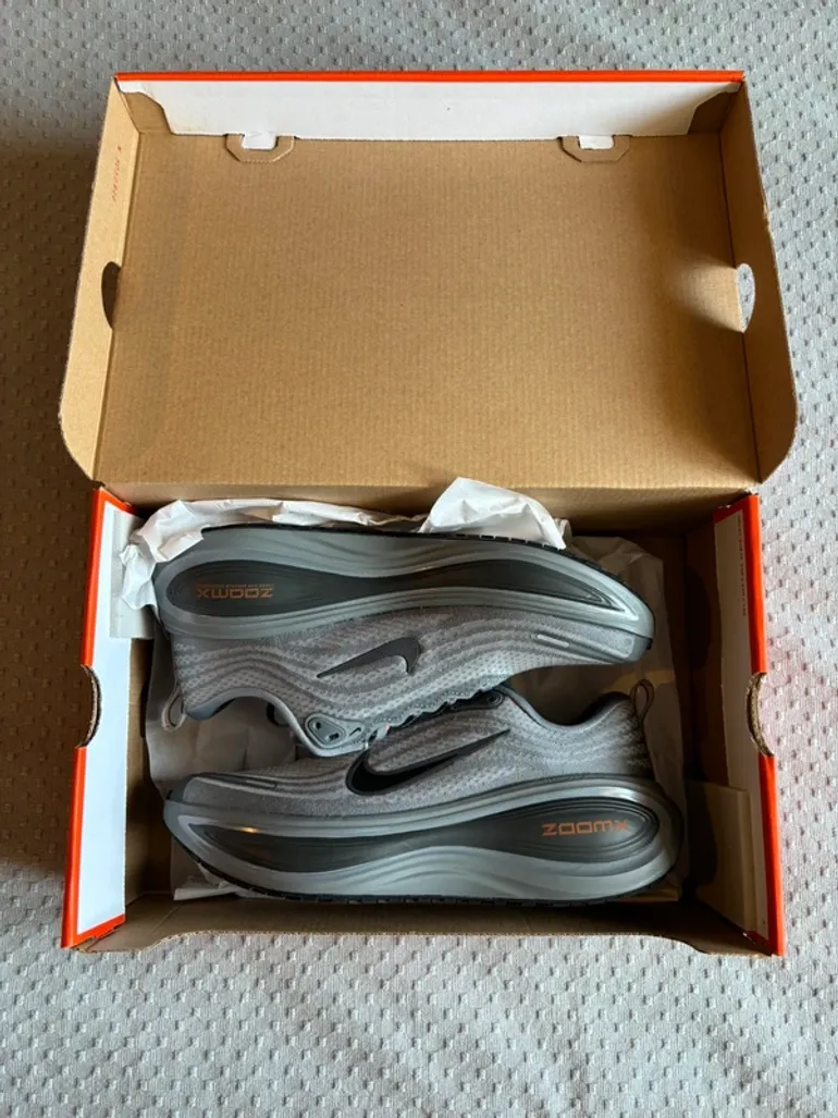 Used Nike Vomero Plus bike — image 2 of 2