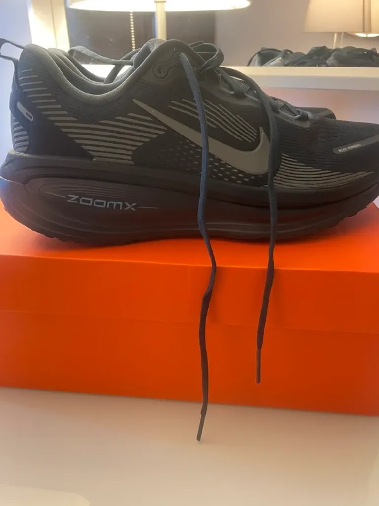 Gebrauchtes Nike Vomero 18 bike — Bild 1 von 12