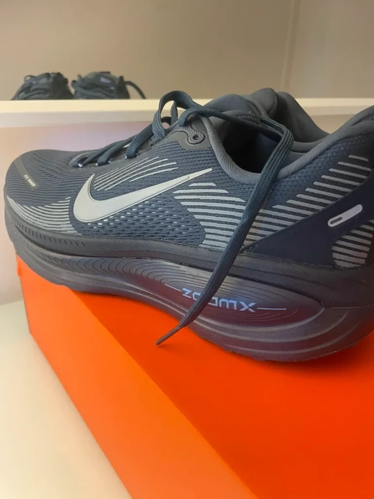 Gebrauchtes Nike Vomero 18 bike — Bild 9 von 12