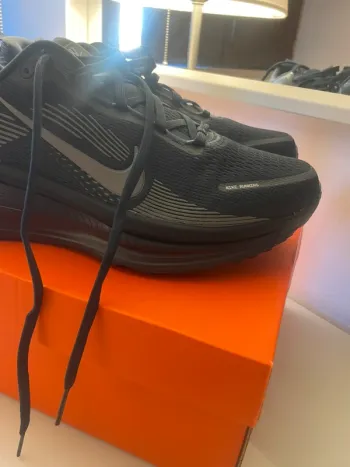 Gebrauchtes Nike Vomero 18 bike — Bild 4 von 12