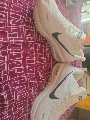 Käytetty Nike Vomero Plus bike — kuva 6 / 8