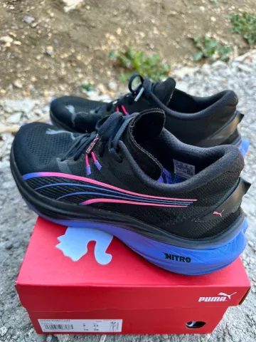 Gebrauchtes Deviate Nitro 3 Tokyo Edition Running Shoes