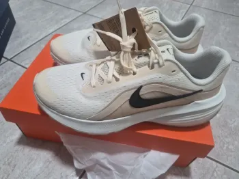 Nike Downshifter 14 bike de segunda mano — imagen 6 de 11