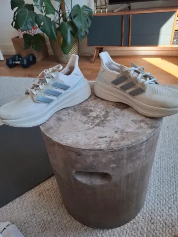 Gebrauchtes Adidas Ultraboost Light Boost bike — Bild 3 von 6