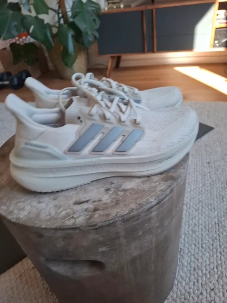 Gebrauchtes Adidas Ultraboost Light Boost bike — Bild 2 von 6